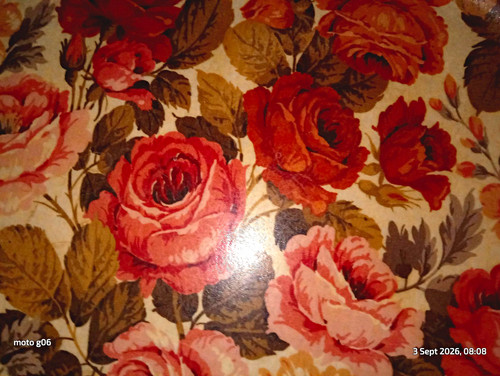 Keswick oval floral fibreglass - oval,