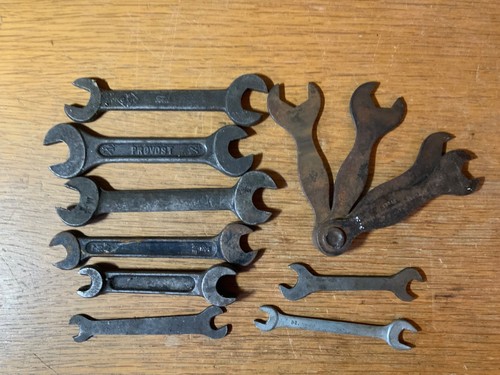 Vintage spanners job lot - spanners,