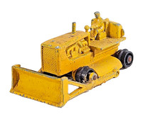 Matchbox Lesney No 18 Caterpillar D8 Bulldozer Yellow Color 1960s Diecast Model