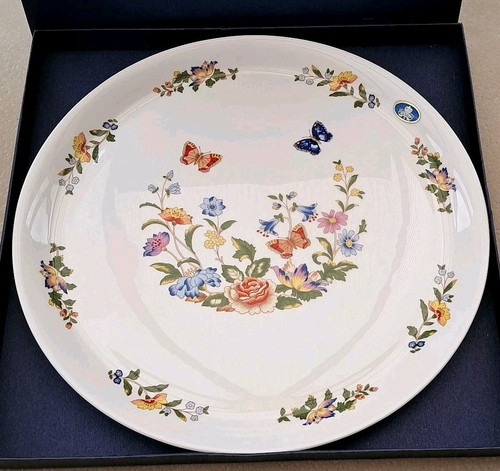 Aynsley bone china cottage - bone,