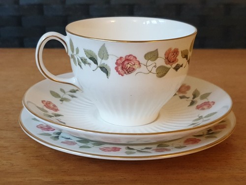 Wedgwood bone china india rose - wedgwood,