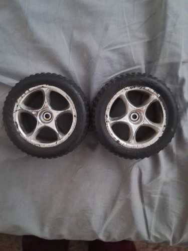 Used traxxas bandit tire and - used,