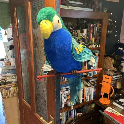 Vintage merrythought parrot - vintage,
