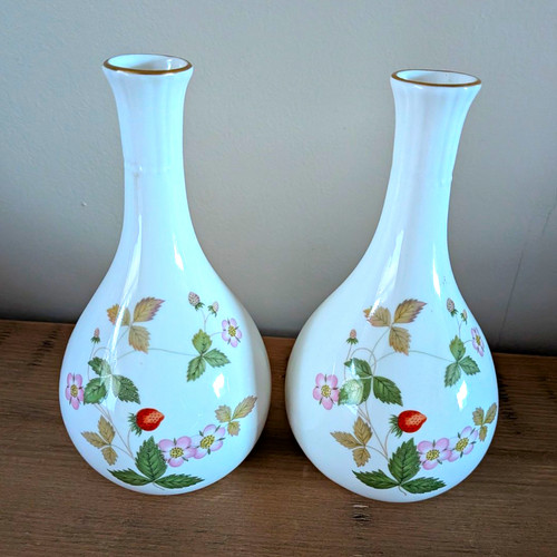 Pair vintage wedgwood - pair,