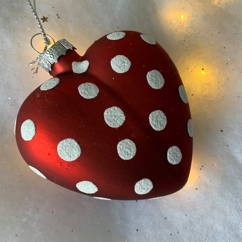 Red glass heart bauble white - glass,
