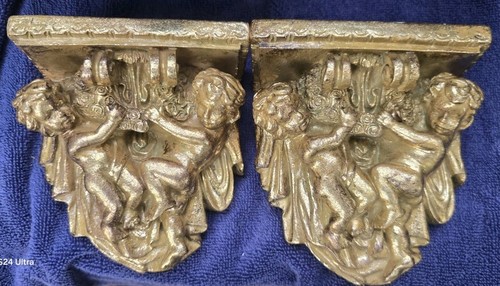Small pair gold guilded cherub - guilded,