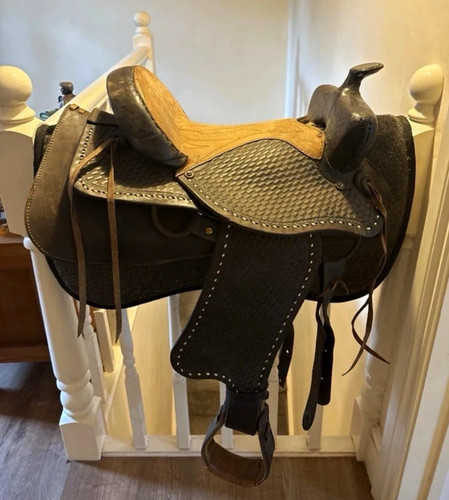 Black leather western saddle - black,