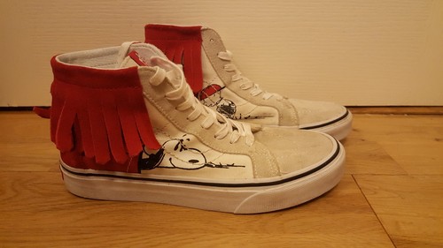 Vans peanuts snoopy dog - peanuts, house