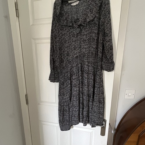 Fat face women size 16 - fat,