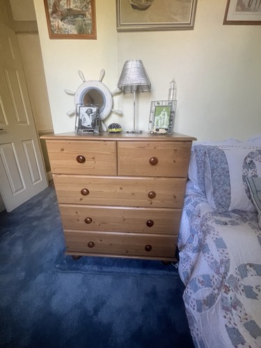 Pine chest drawers - pine,
