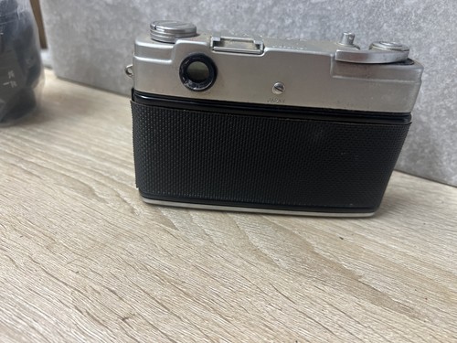1961 yashica rangefinder - 'j',