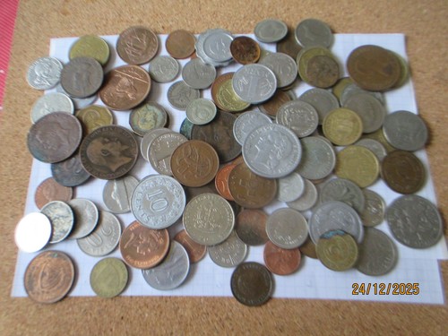 Assorted coin collection - assorted, 100