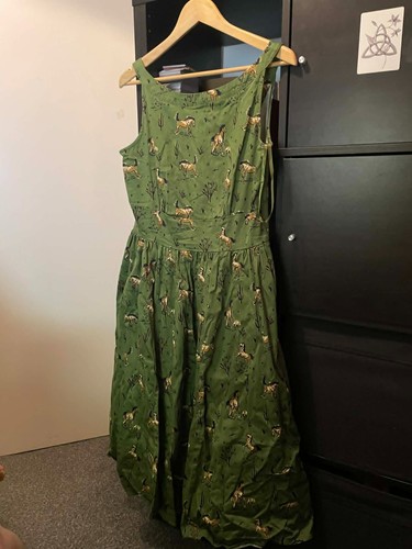 Collectif london dress green - collectif,