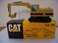 NZG 1.50 SCALE CATERPILLAR 215