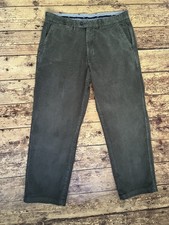 Samuel Windsor Corduroy Chino