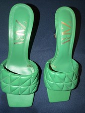 Zara Coral Quilted Heels green EU 39. UK 6