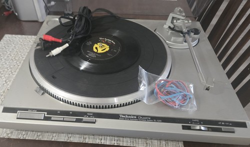Technics q30 quartz direct - technics, sl-q30