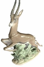 LARGE LLADRO GAZELLE 5271
