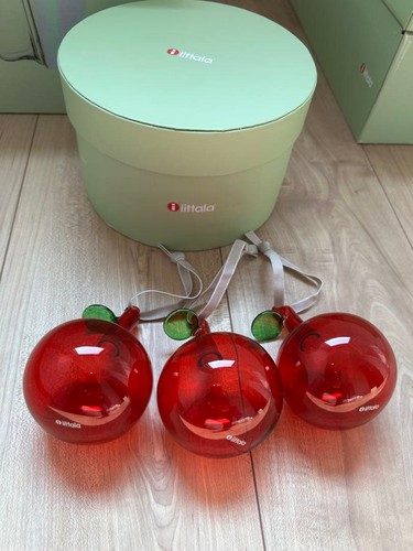 Iittala glass apple ornament - glass,
