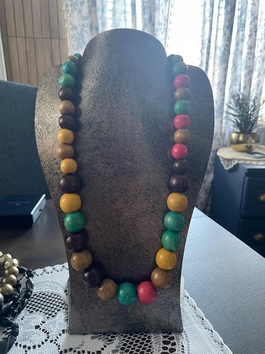 Long multicolour wooden - wooden, bead