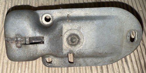 Bay sliding door hold - vw,