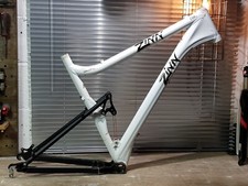 ZINN CYCLES Full Suspension