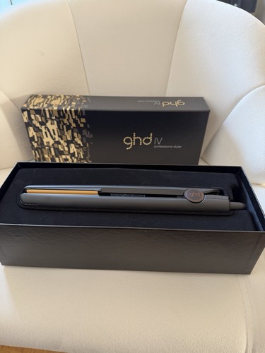 Ghd professional styler - iv,