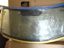 New Geniune Land Rover Defender 2020>  Windscreen Heated / Head up Display