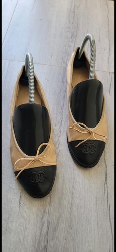 Chanel captoe ballerina flats - chanel,