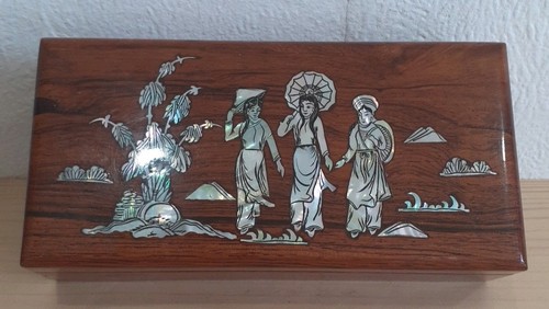 Vintage rosewood jewellery box - vintage,