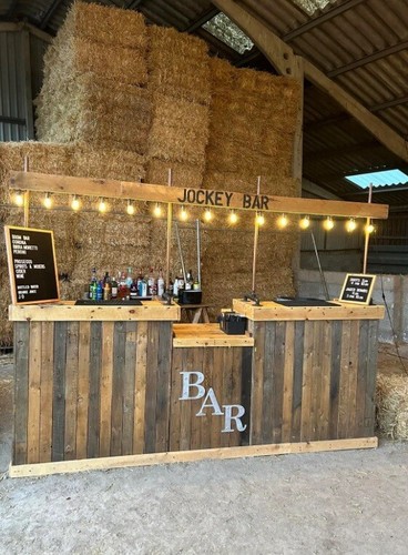 Rustic mobile bar - bar, hire
