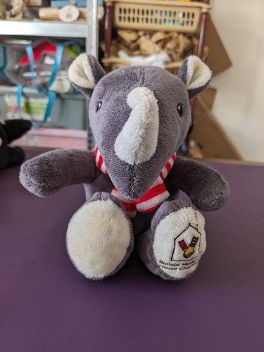 Ronald mcdonald house - ronald,