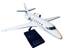 Cessna Citation XLS +, Desk
