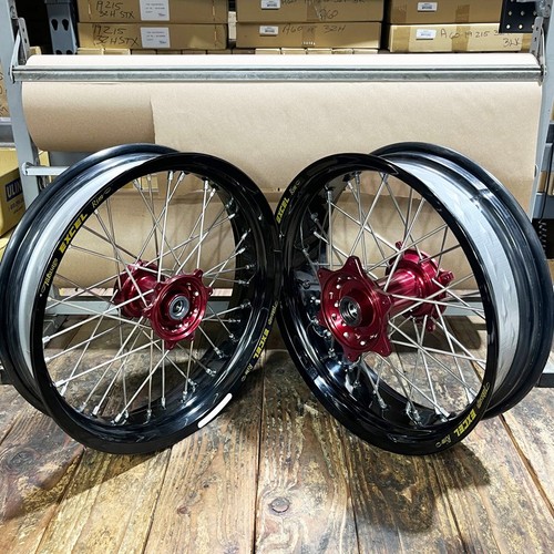 Supermoto wheel set - 02-12,
