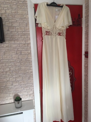 Bnwt jarlo cream edith maxi - jarlo,
