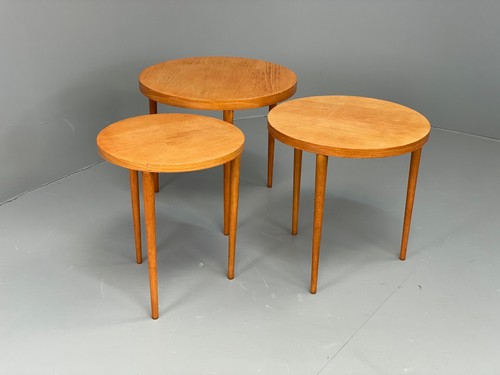 Vintage circular nesting - circular,
