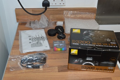 Nikon d3200 empty box - nikon, with
