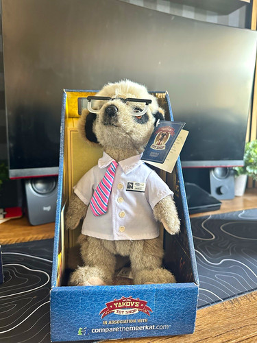 Compare the meerkat sergei - the,
