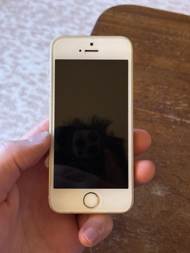 Apple iphone 1st - se,