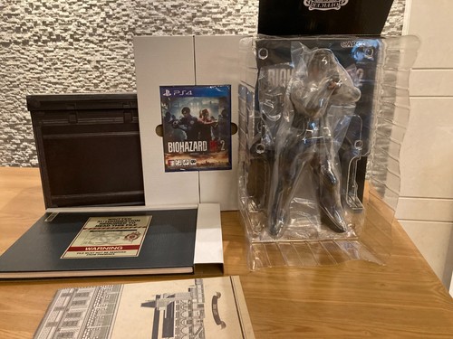 Resident evil collector s - evil, collector's
