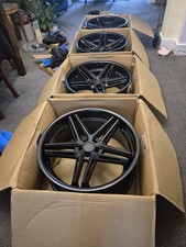 Aloy wheels 22" Ferrada CM1.