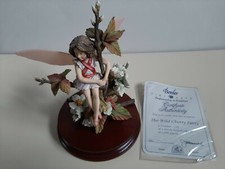 Lovely 1990s Border Fine Arts