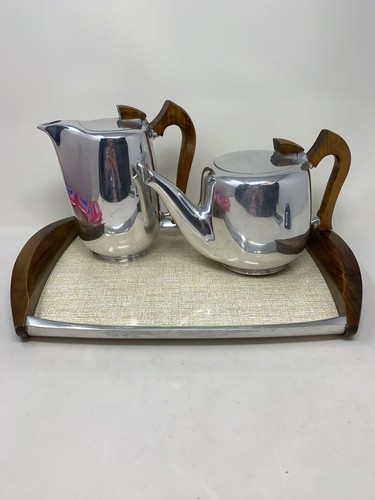 Picquot ware teapots silver - picquot,
