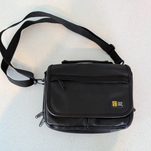 Case logic black faux leather - faux,