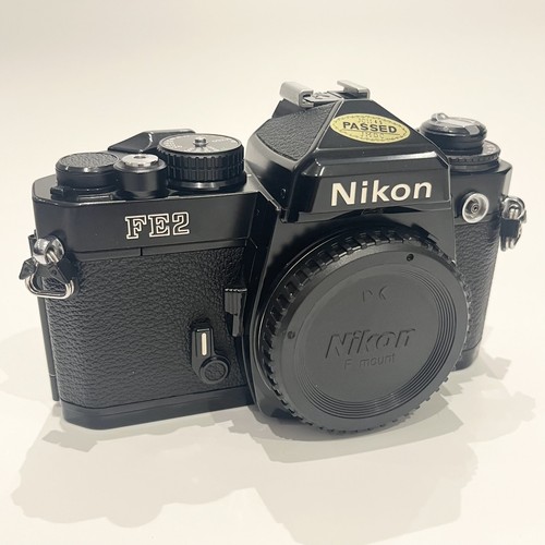Nikon fe2 35mm - 35mm, film