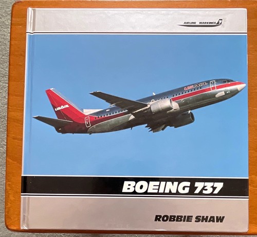 Boeing 737 usair - boeing, robbie
