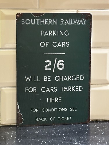 Railwayana train station metal - railwayana,