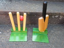 VINTAGE WOOD CRICKET BOOK ENDS, BAT BALL STUMPS