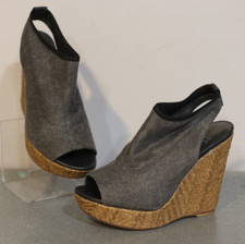 Stuart Weitzman Glover Stretch