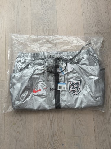 England palace nike anthem - x,